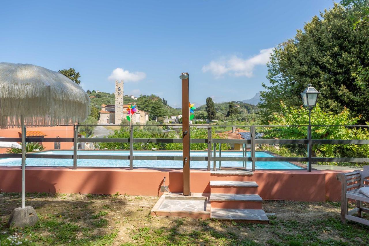 Casale Belvedere "Il Melograno" Massarosa Exterior photo